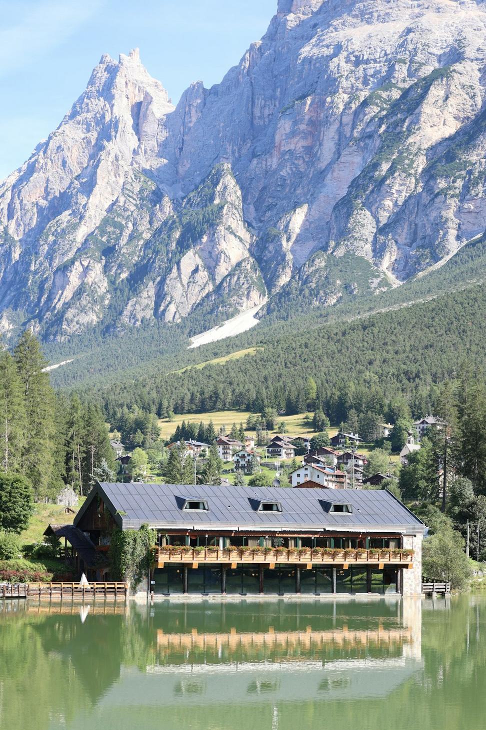 Mountain View Suite